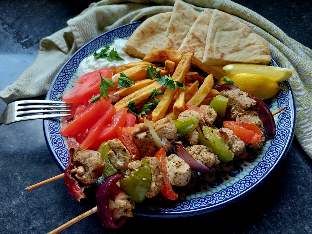 CUISINE A LA GRECQUE SOUVLAKI AU FOUR (2)