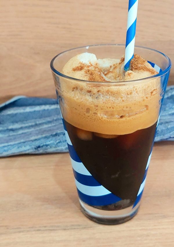 CAFE FRAPPE GREC CUISINE A LA GRECQUE