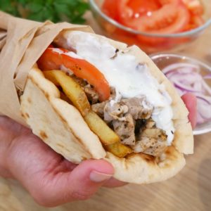 CUISINE A LA GRECQUE PITA GYROS OU PITA GRECQUE (12)
