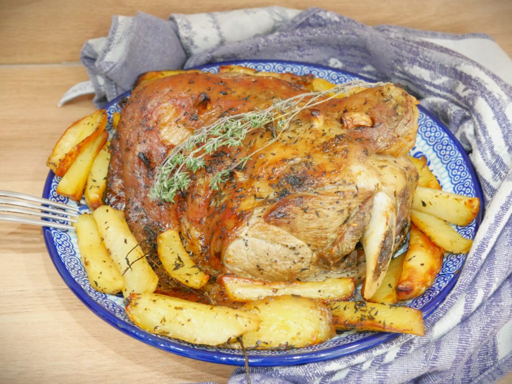 AGNEAU AU FOUR CUISINE A LA GRECQUE (2)