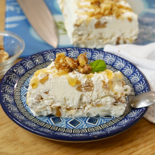 GLACE YAOURT MIEL& NOIX CUISINE A LA GRECQUE (1).JPG